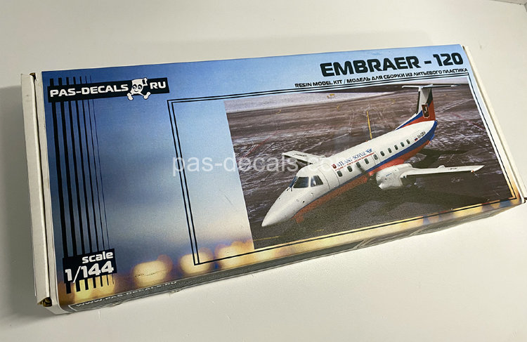 Сборная модель самолета Embraer - 120 1/144