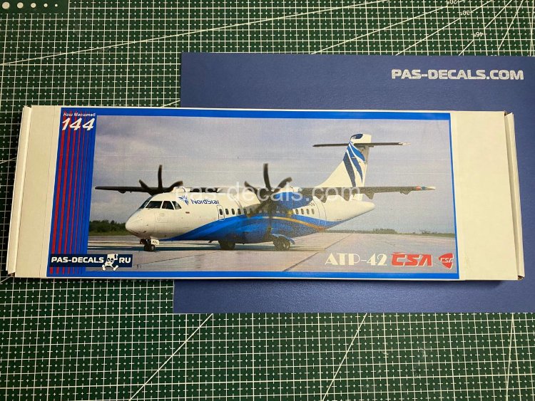 Сборная модель самолета ATR-42 resin kit 1/144